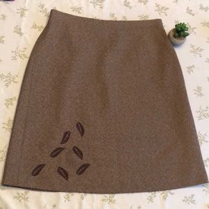Judith Hart vintage skirt Tweed Skirt with appliqué Mid-knee EUC size M